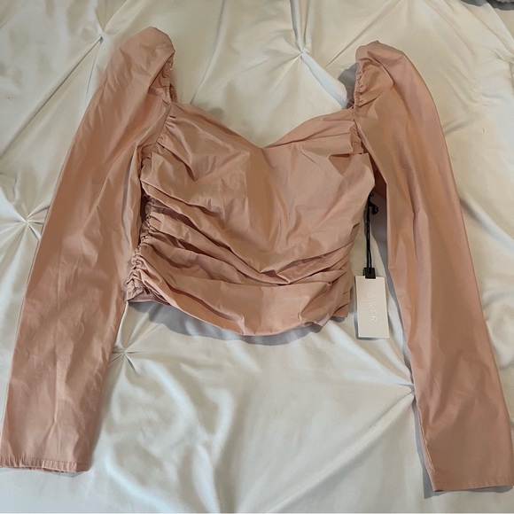 ASTR THE LABEL BLUSH RUCHED LONG SLEEVE TOP XSMALL DRY CLEAN ONLY FEMININE - Picture 2 of 5
